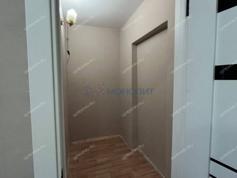 2-komnatnaya-prosp-gagarina-d-18 фото