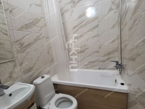 1-komnatnaya-prosp-gagarina-d-36-k5 фото