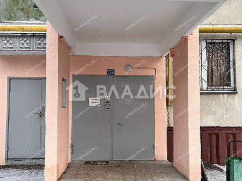 1-komnatnaya-ul-dnepropetrovskaya-d-12 фото