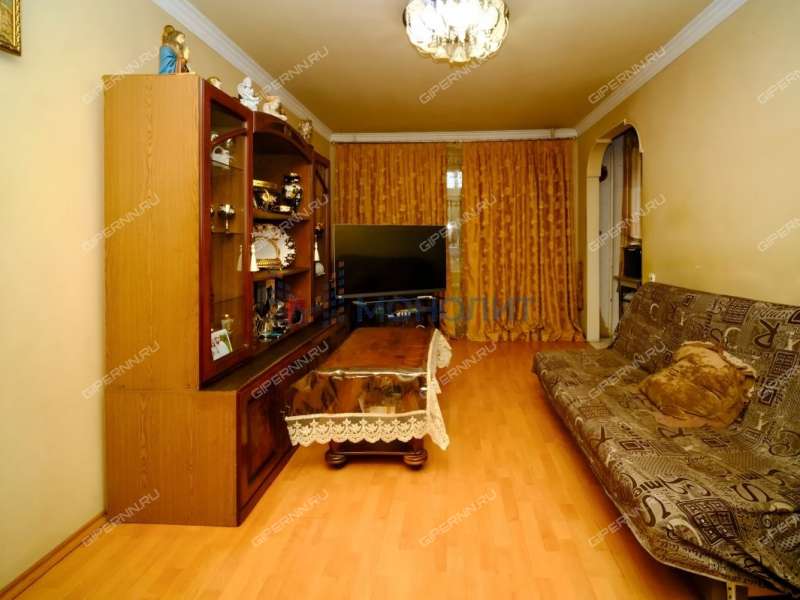 трёхкомнатная квартира на улице Лоскутова дом 23