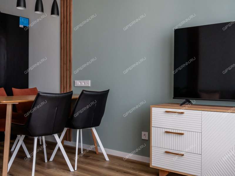 двухкомнатная квартира на улице Александра Хохлова дом 7