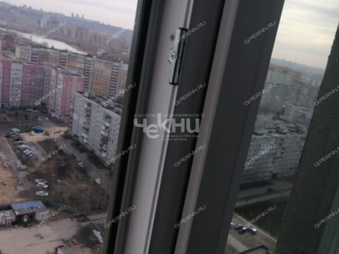 3-komnatnaya-ul-sergeya-akimova-d-50 фото