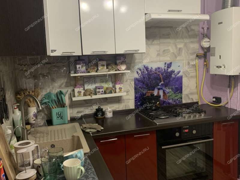 трёхкомнатная квартира на улице Дружбы дом 23