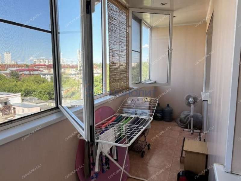 однокомнатная квартира в Светлогорском переулке дом 2