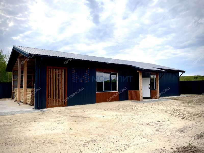 дом на улице Счастливая село Елховка