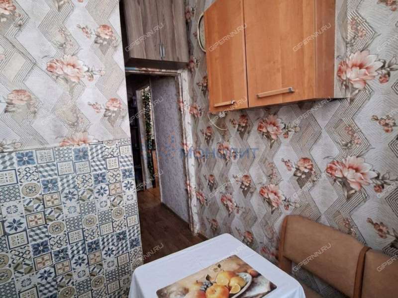 трёхкомнатная квартира на Балаковской улице дом 2