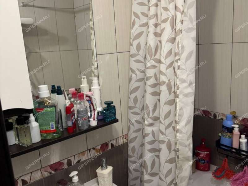 трёхкомнатная квартира на Школьной улице дом 54 посёлок Ждановский