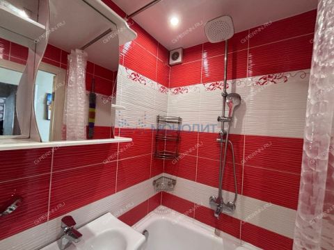 3-komnatnaya-ul-burdenko-d-17 фото