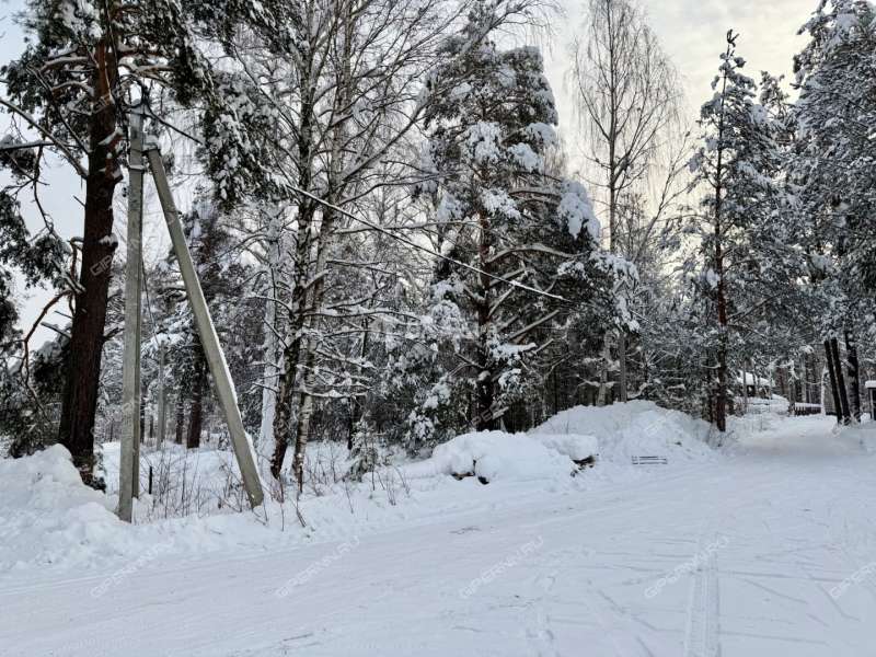 земельный участок 21,5 сотки Малахитовая улица