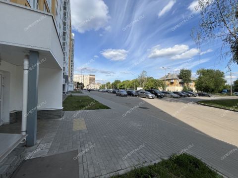 4-komnatnaya-ul-vasileva-d-31a фото