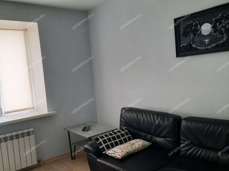 двухкомнатная квартира на улице Максима Горького дом 48/50