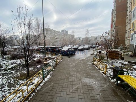 1-komnatnaya-nab-volzhskaya-d-8-k3 фото