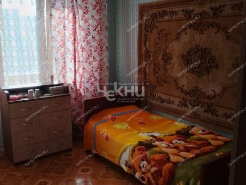 2-komnatnaya-ul-generala-zimina-d-20 фото