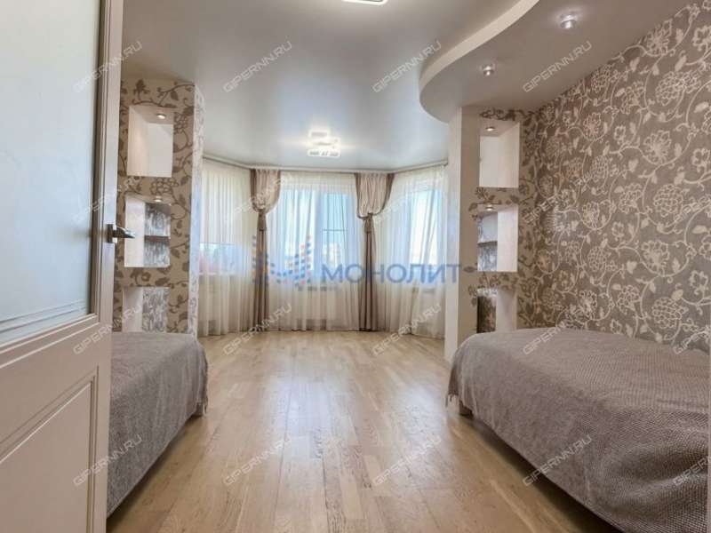 трёхкомнатная квартира на улице Карла Маркса дом 54