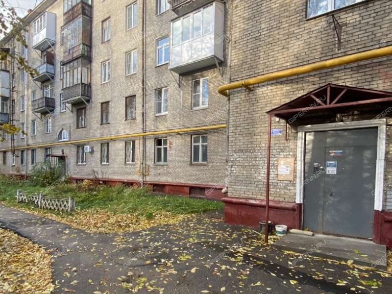 трёхкомнатная квартира в переулке Райниса дом 1