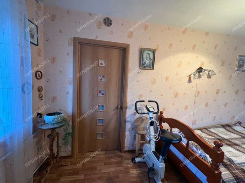 двухкомнатная квартира на улице Сурикова дом 1