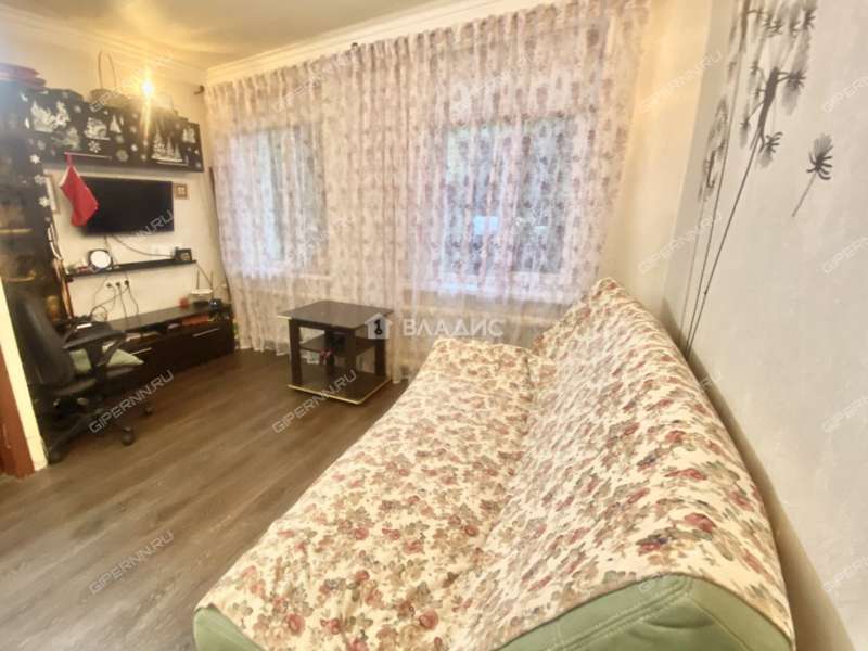 двухкомнатная квартира на улице Народная Стройка дом 4