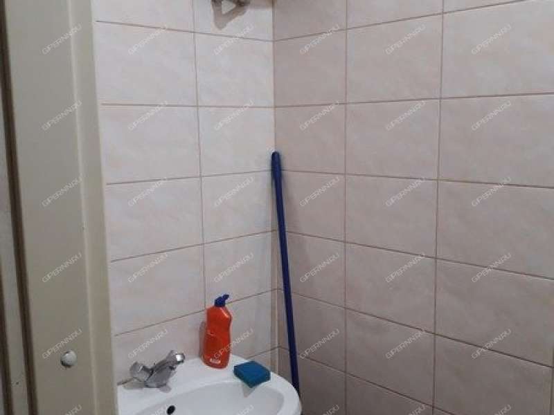 помещение под торговую площадь на улице Бекетова