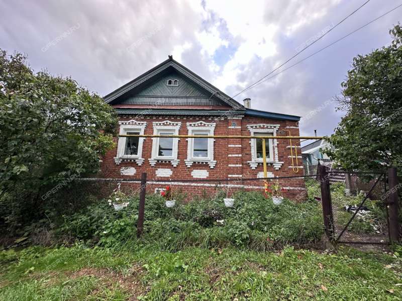 дом на Первомайская ул. деревня Подвалиха