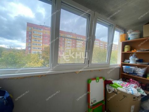 1-komnatnaya-ul-profinterna-d-26 фото