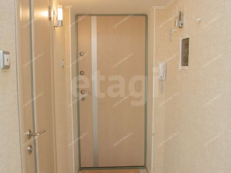 однокомнатная квартира на улице Ванеева дом 73