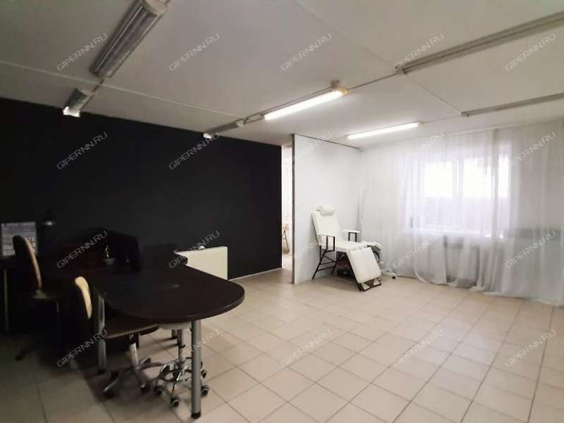 помещение под помещение свободного назначения на Деловой улице