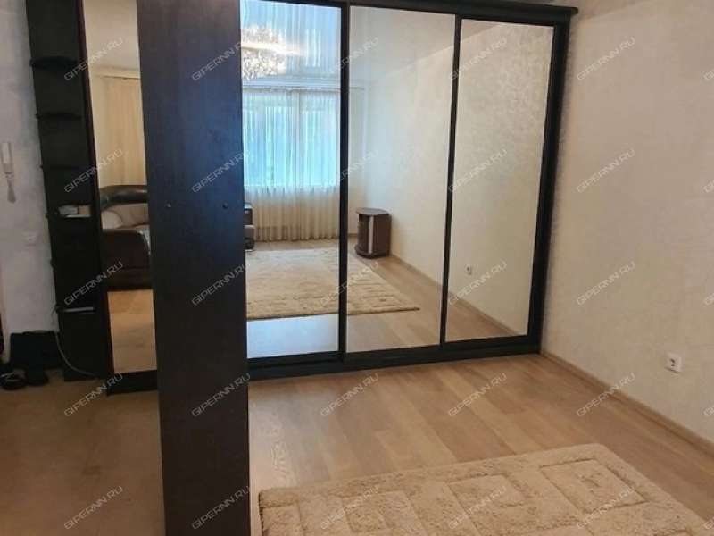 однокомнатная квартира на проспекте Бусыгина дом 9