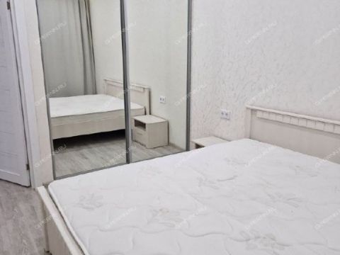 1-komnatnaya-ul-maksima-gorkogo-d-140 фото