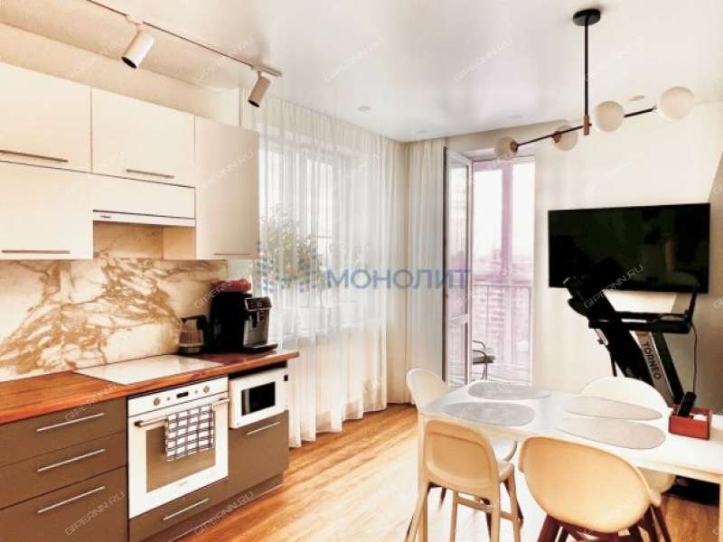 трёхкомнатная квартира на улице Мельникова дом 25