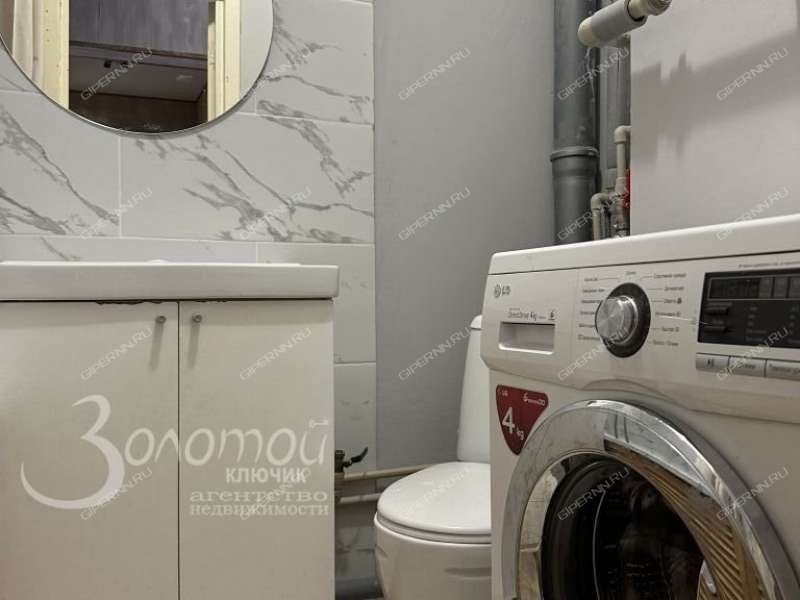 двухкомнатная квартира на Бурнаковской улице дом 51