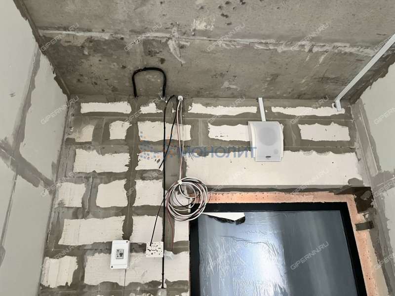 трёхкомнатная квартира на проспекте Героев дом 5
