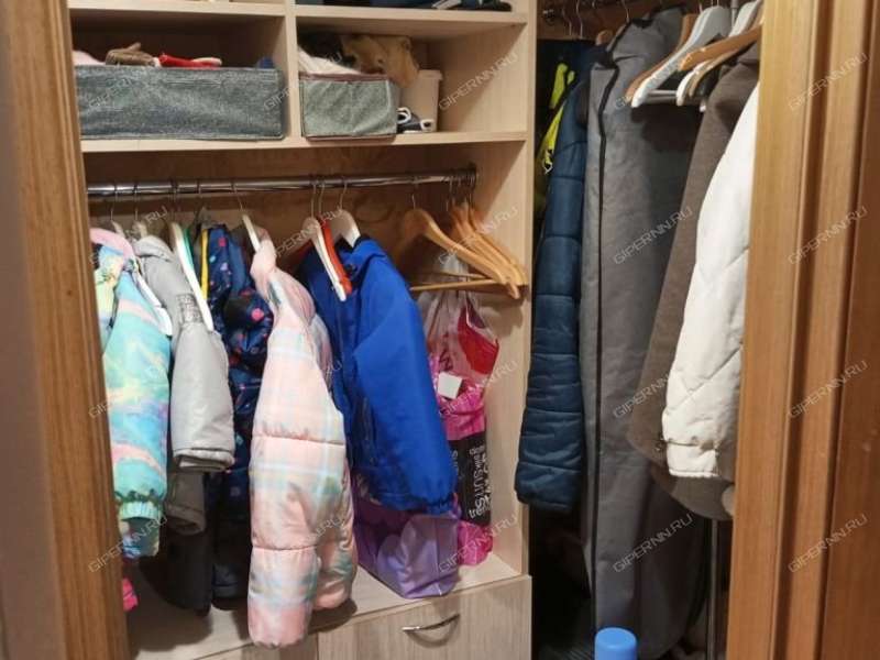 трёхкомнатная квартира на Космической улице дом 60