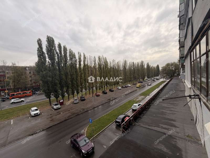 трёхкомнатная квартира на проспекте Ленина дом 61