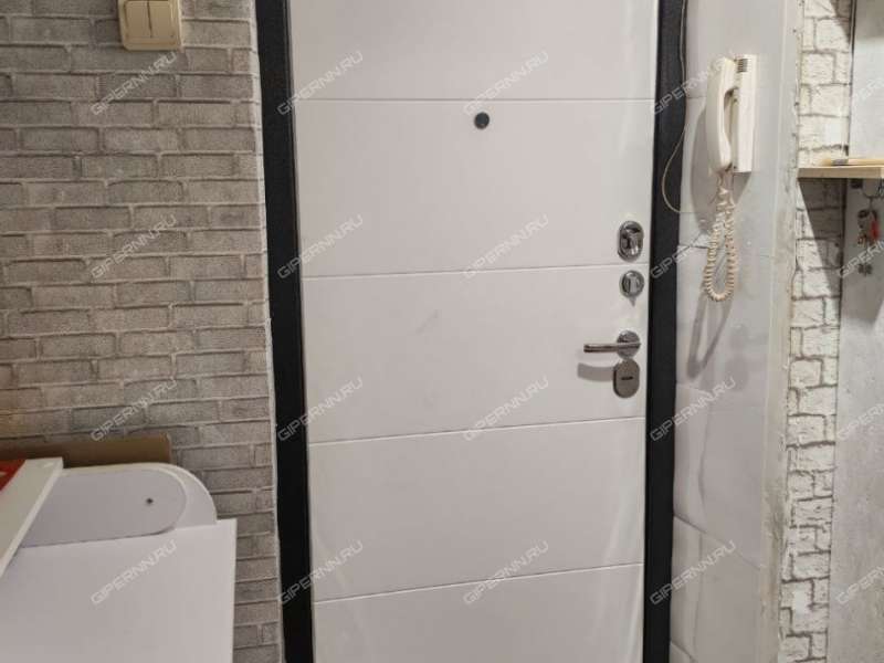 однокомнатная квартира на Мончегорской улице дом 7а