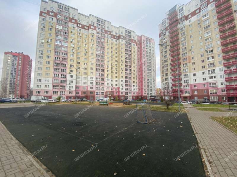 двухкомнатная квартира на бульваре 60-летия Октября дом 23 к1