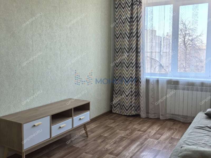 однокомнатная квартира на улице Героя Советского Союза Поющева дом 19