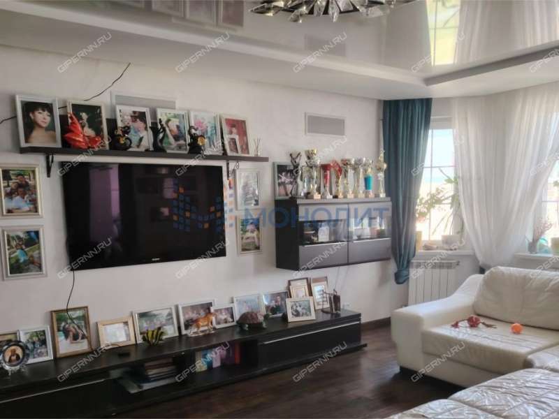 пятикомнатная квартира на улице Карла Маркса дом 44