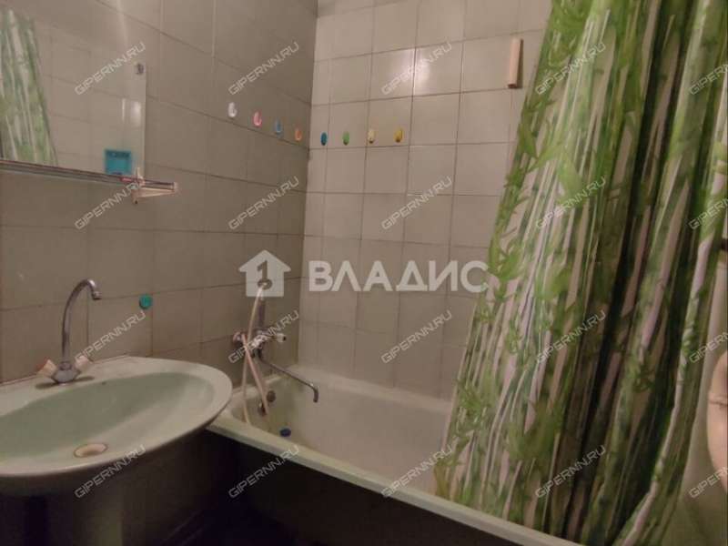 дом на улице Чапаева сельский посёлок Гавриловка