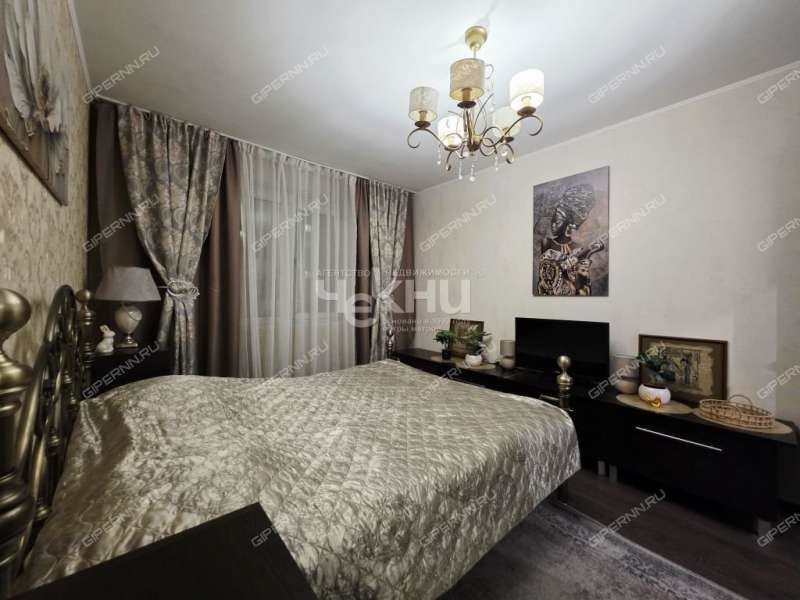 трёхкомнатная квартира на Планетной улице дом 38