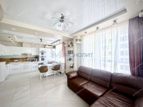 3-komnatnaya-ul-rodionova-d-192-k5 фото