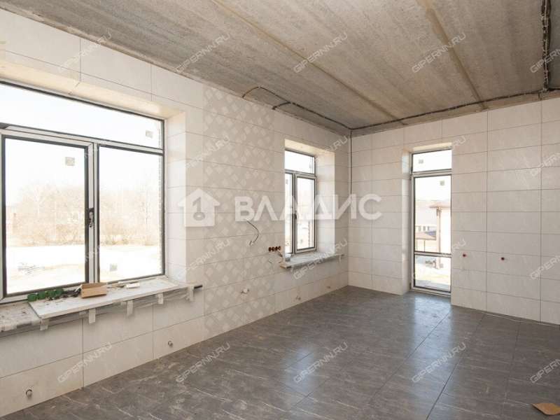 дом на улице Золотой Ключик территория ДНП Земляничная Поляна