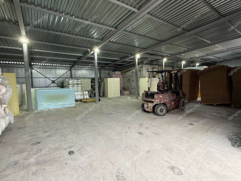 помещение под склад на Торфяной улице