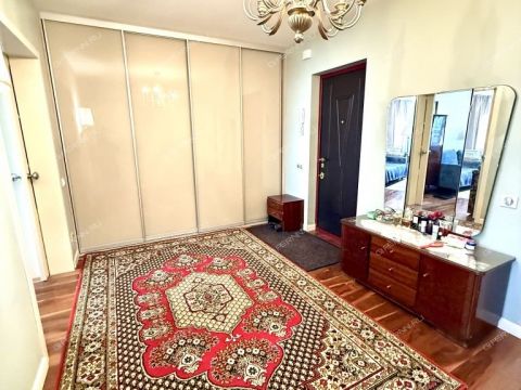 2-komnatnaya-ul-geroya-shnitnikova-d-3 фото