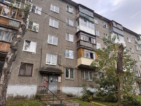2-komnatnaya-ul-admirala-vasyunina-d-13 фото
