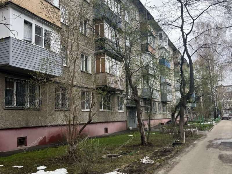 трёхкомнатная квартира на Южном шоссе дом 20