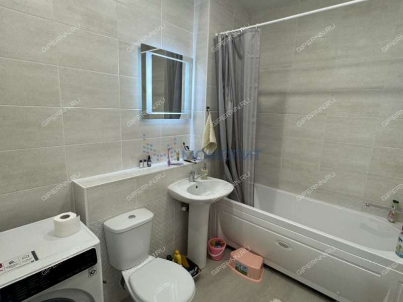 трёхкомнатная квартира на улице Коммуны дом 35