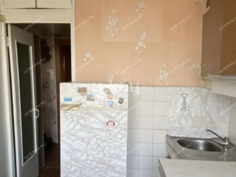 3-komnatnaya-ul-geroya-bykova-d-2 фото