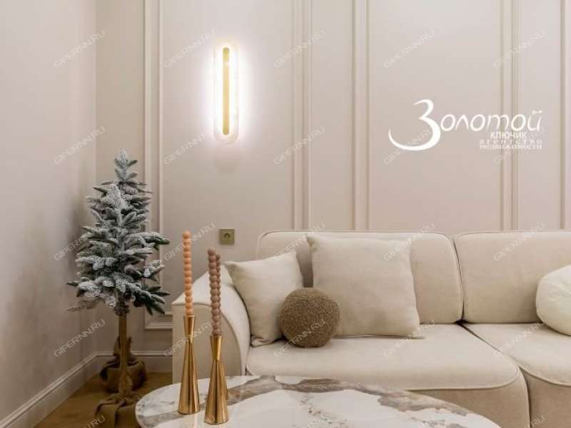 трёхкомнатная квартира на Светлогорской улице дом 6