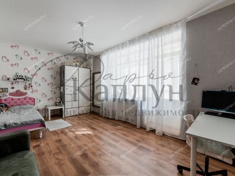 5-komnatnaya-pl-sennaya-d-49-6 фото