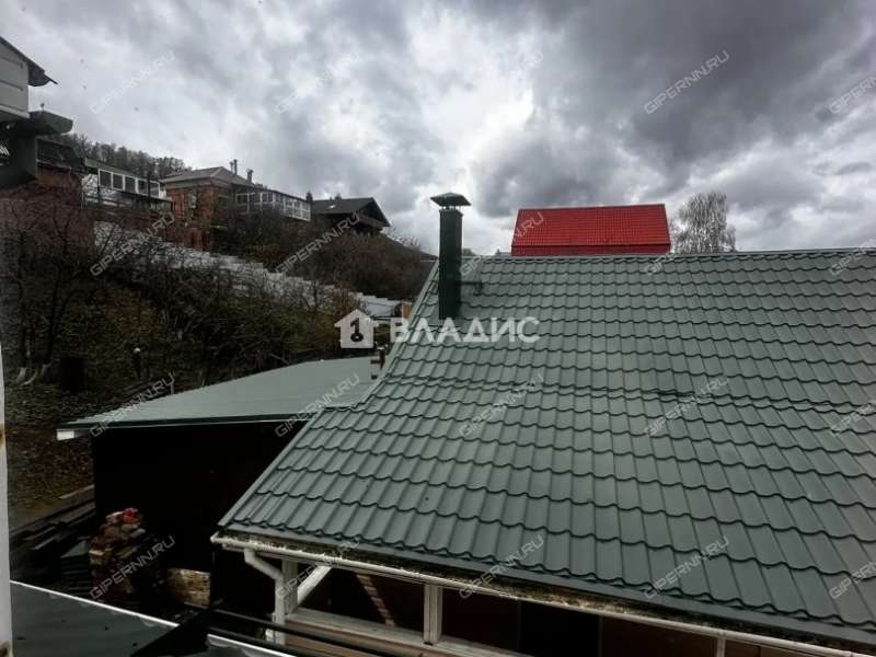 дом на улице Зеленкина село Безводное